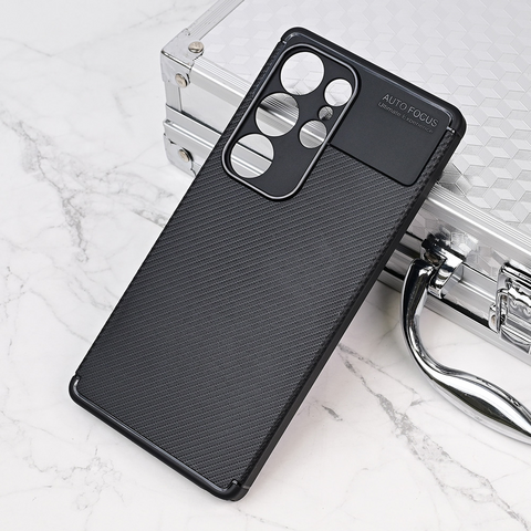 Zastitna futrola Defender Carbon - Samsung S938 Galaxy S25 Ultra crna.