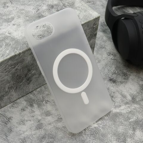 Zastitna futrola CLOUD MagSafe - iPhone 16e/17e (6.1) bela (MS).