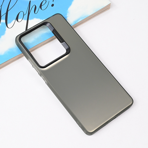 Zastitna futrola providna - Xiaomi Redmi Note 14s crna.