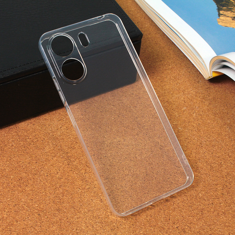 Zastitna silikonska futrola Ultra Thin - Xiaomi Redmi 13C Transparent.
