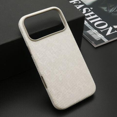 Zastitna futrola WOVEN TOUCH MagSafe - iPhone 17 Pro Max (6.9) bela (MS).