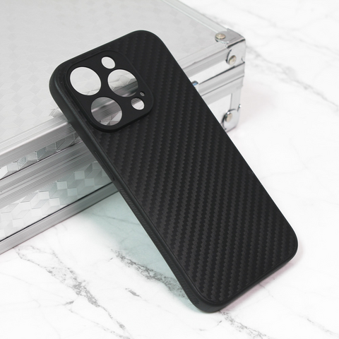 Zastitna futrola Carbon fiber - iPhone 15 Pro 6.1 crna.