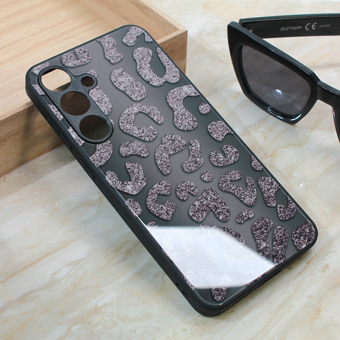 Zastitna futrola Shiny glass - Samsung S926B Galaxy S24 Plus crna.