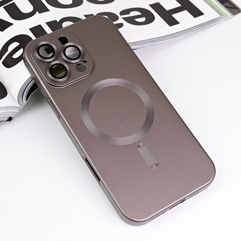 Zastitna futrola Magsafe Chrome - iPhone 16 Pro Max 6.9 siva.