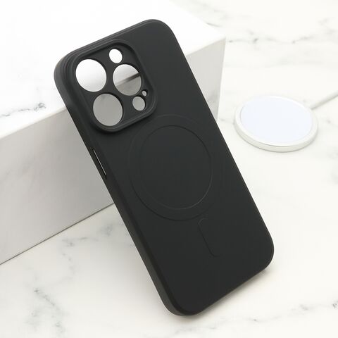 Zastitna futrola VELVET TOUCH MagSafe - iPhone 15 Pro (6.1) crna (MS).