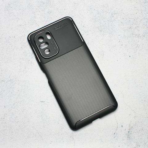 Zastitna futrola Defender Carbon - Xiaomi Poco F3/Mi 11i crna.