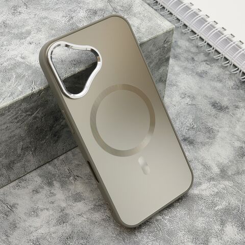 Zastitna futrola COLOR METAL MagSafe - iPhone 16 (6.1) srebrna (MS).