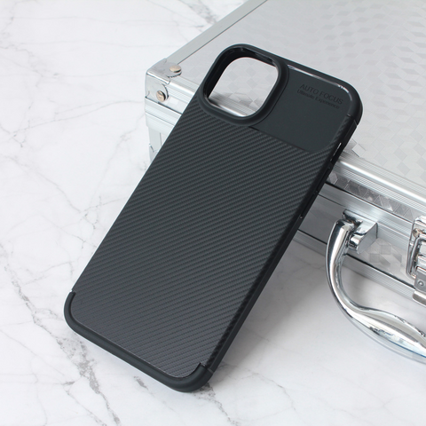 Zastitna futrola Defender Carbon - iPhone 15 Plus crna.